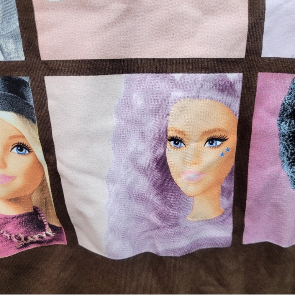 Barbie NWT Women's Squares Cozy Graphic Sweatshirt S, Brown Mattel Hybrid - Picture 11 of 16